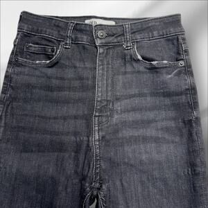 ZARA Women’s 4 Black HW SKINNY Jeans